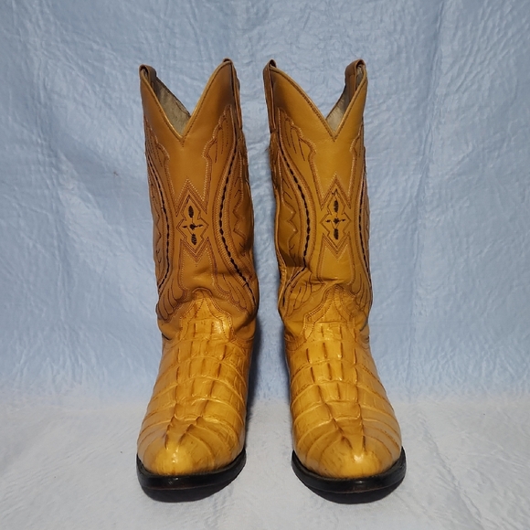 Espiga de Oro Other - BOOTS Men's Size 9. IMITATION. Yellow Western Cowboy Boots